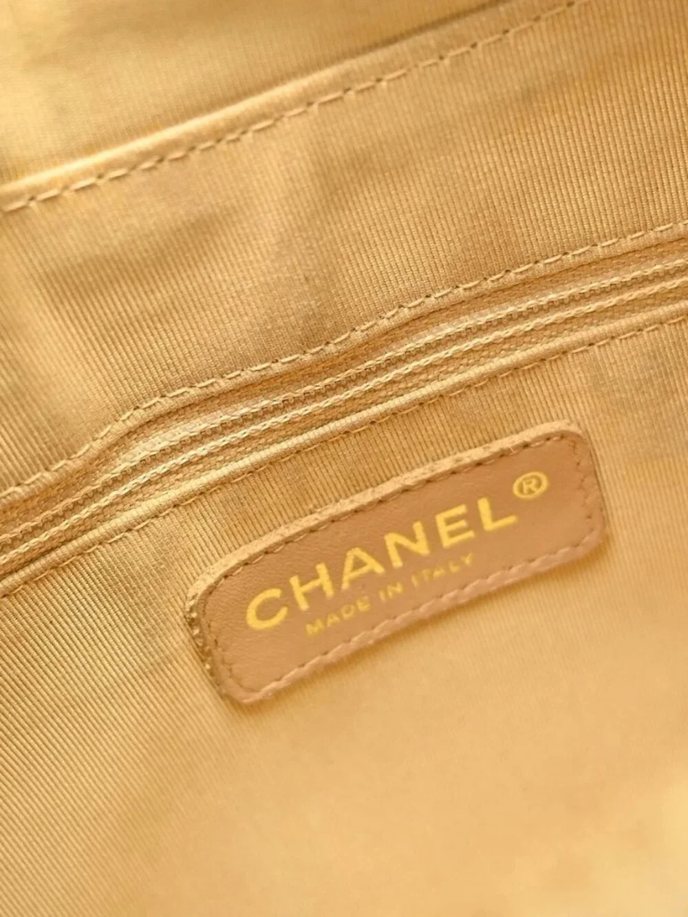 Chanel Beige Calfskin Hobo Handbag NQ11536
